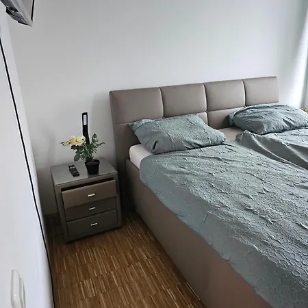 Hervorragende Aussicht Messe Appartement