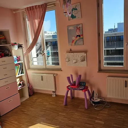 Apartment Hervorragende Aussicht Messe